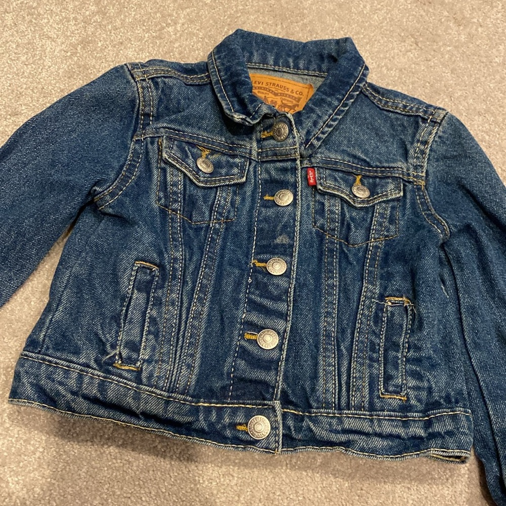 ‼️LEVI’S‼️ - Picture 2 of 5